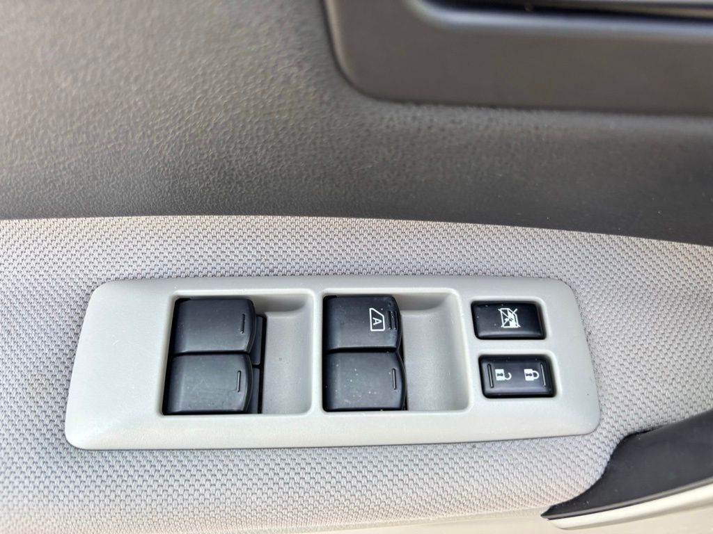 Used Car 2013 Nissan Rogue  Sv For Sale Under $10,000 In Austin, Texas