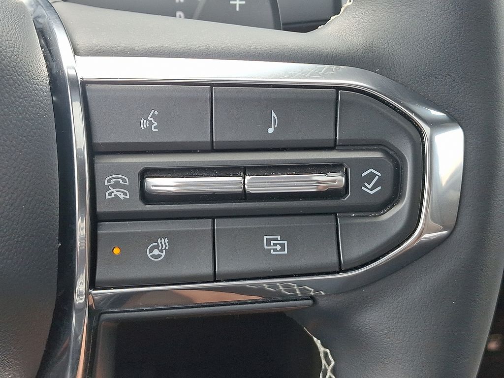 Thumbnail: 2026 GMC Acadia - 23
