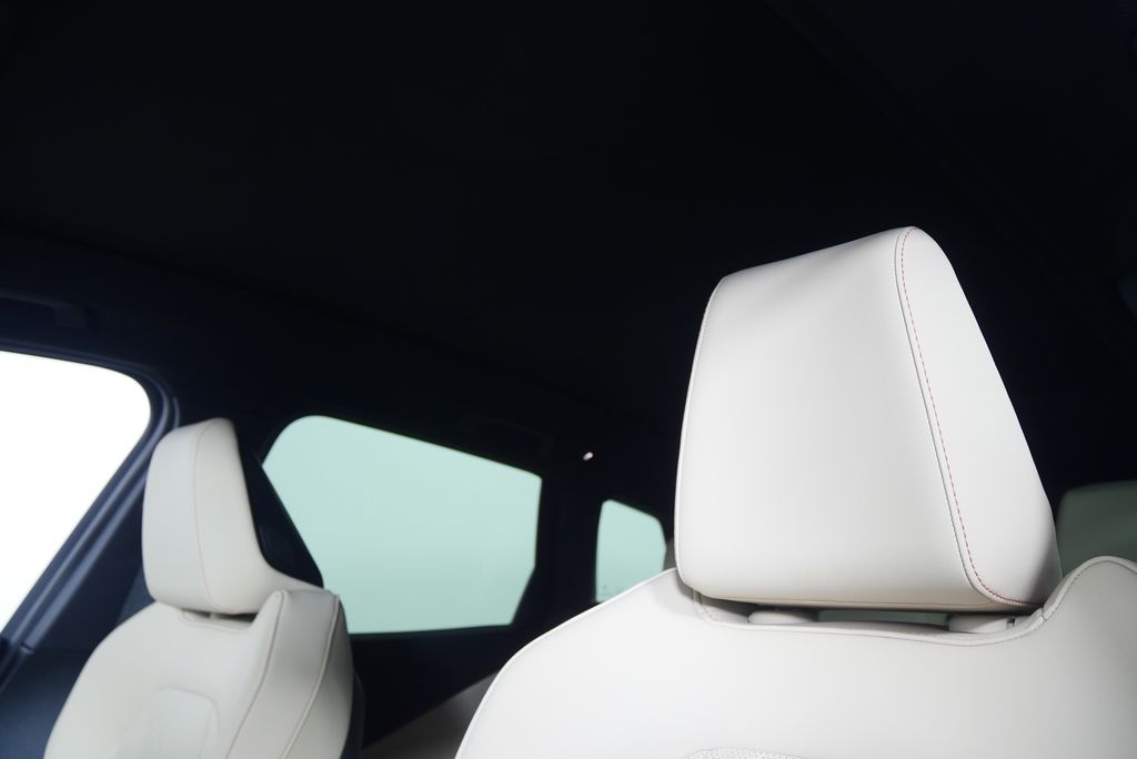 Thumbnail: 2026 BMW X3 - 11