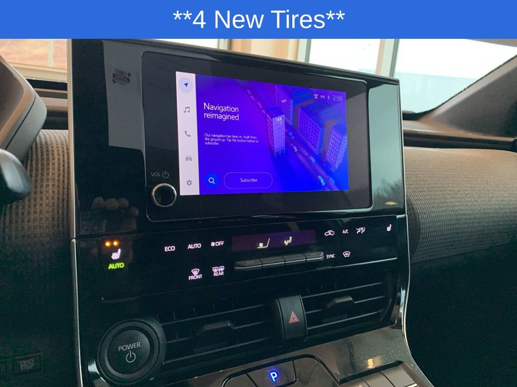 Certified Used 2023 White Subaru Premium image 7