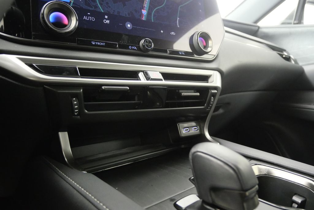2023 Lexus RX Hybrid 350h Luxury 24