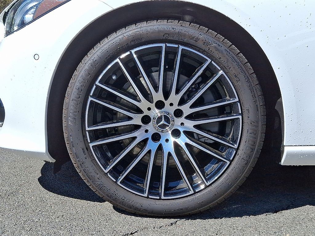 Thumbnail: 2025 Mercedes-Benz C-Class - 5