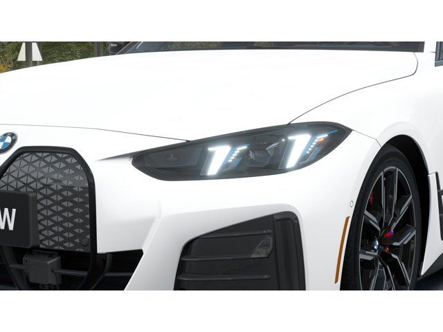 Thumbnail: 2025 BMW i4 - 6