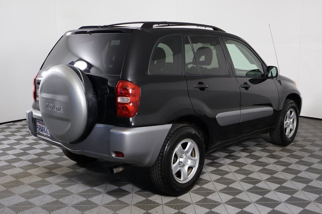 Thumbnail: 2005 Toyota RAV4 - 4
