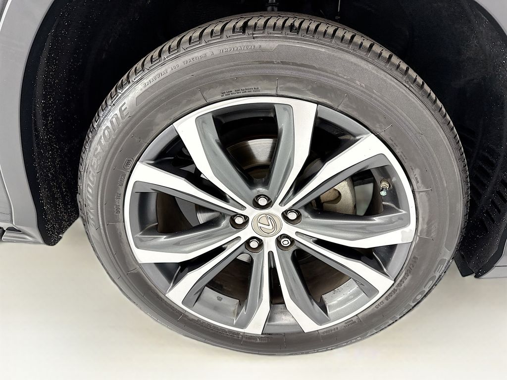 Thumbnail: 2017 Lexus RX - 32