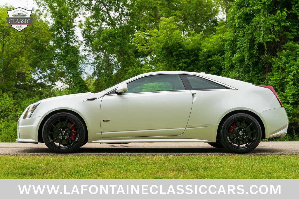 2015 Cadillac CTS-V 30