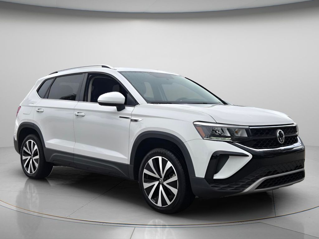 2022 Volkswagen Taos - $17,900