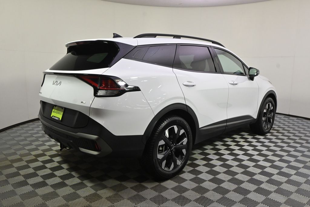 Used 2024 White Kia X-Line image 7