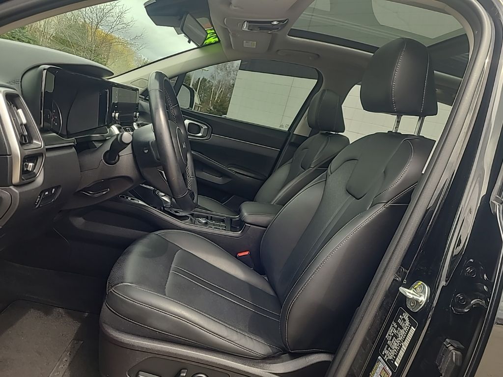 used 2022 Kia Sorento car, priced at $25,941