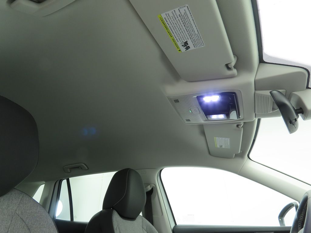 Thumbnail: 2026 Volkswagen Tiguan - 18