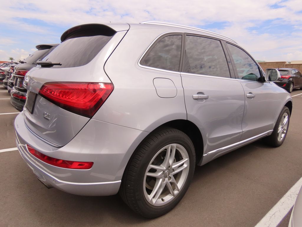 Thumbnail: 2016 Audi Q5 - 3