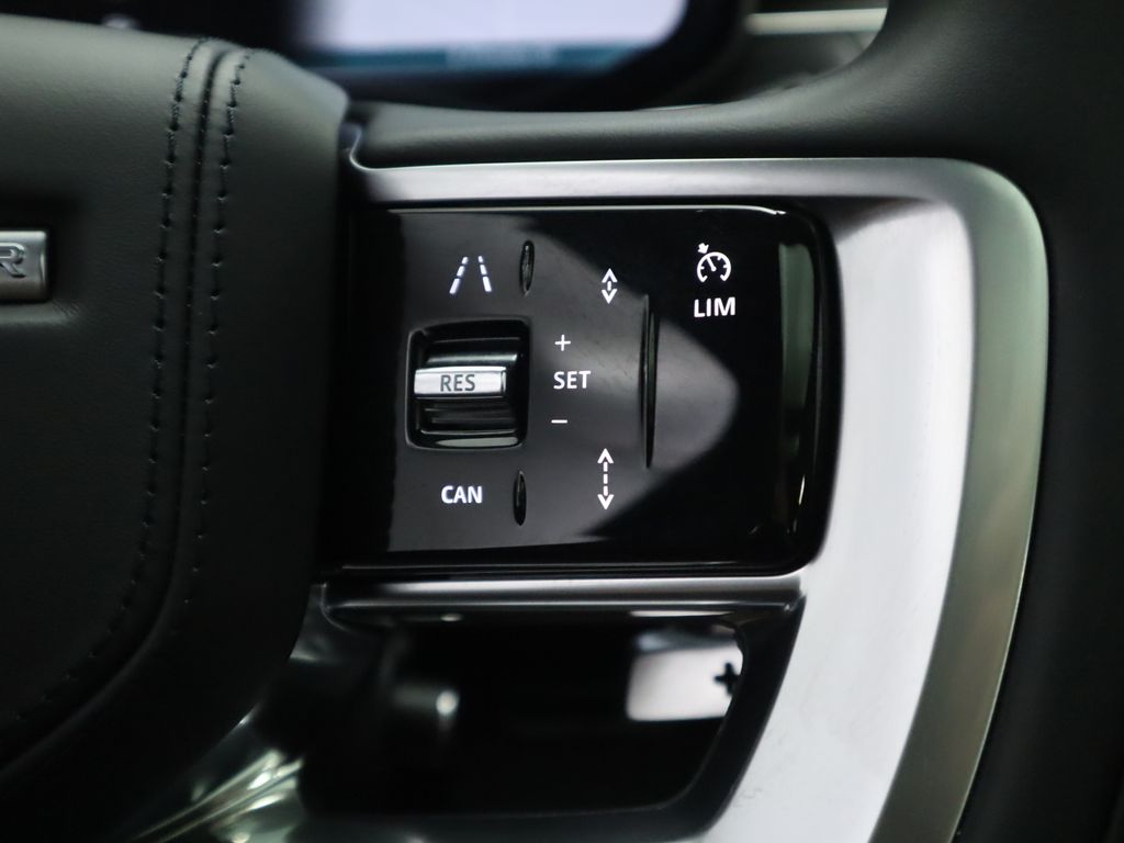 Thumbnail: 2023 Land Rover Range Rover - 12