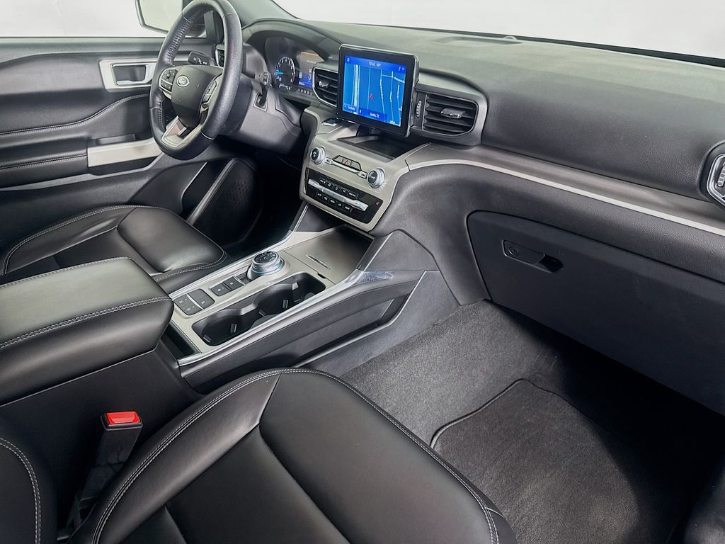 Used Car 2022 Ford Explorer  Xlt For Sale Under $30,000 In Austin, Texas