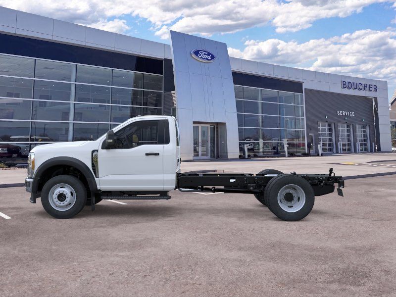 New 2026 Oxford White Ford XL image 3