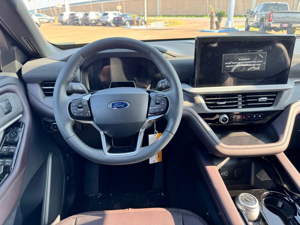 New 2026 Black Ford Platinum image 14