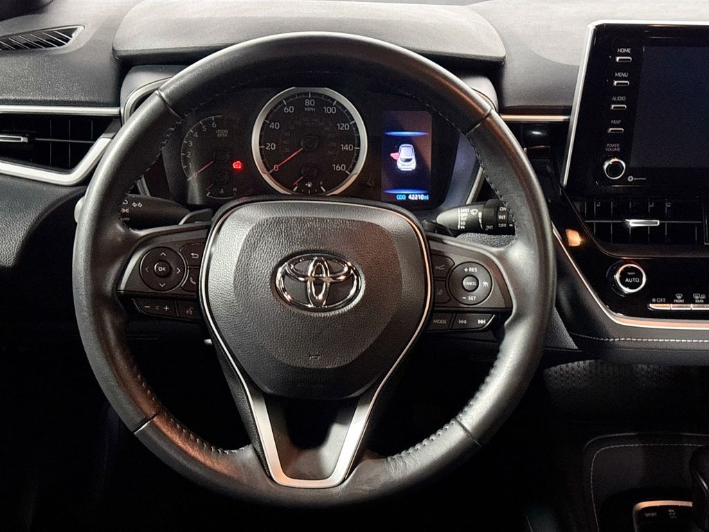 2022 Toyota Corolla Hatchback SE