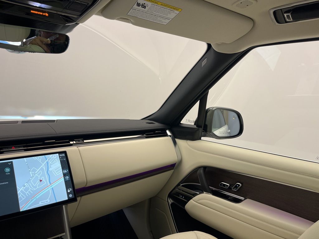Thumbnail: 2025 Land Rover Range Rover - 25
