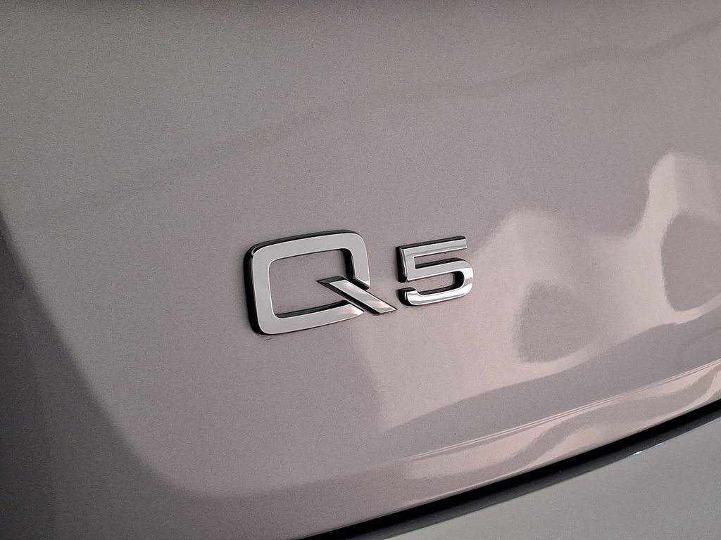 2024 Audi Q5 Premium 28