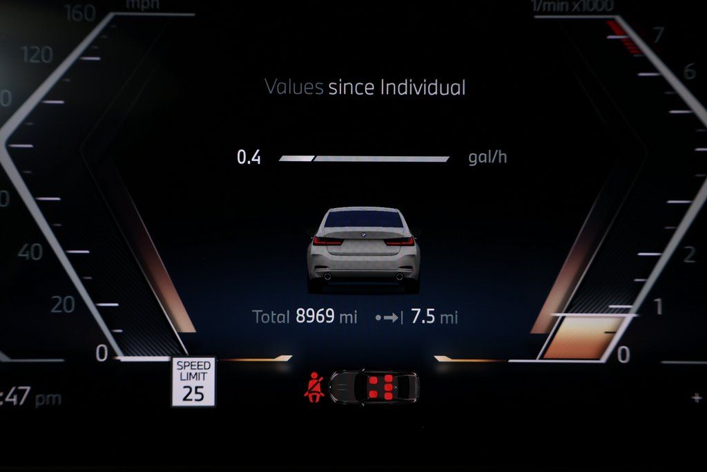 Thumbnail: 2025 BMW 3 Series - 17