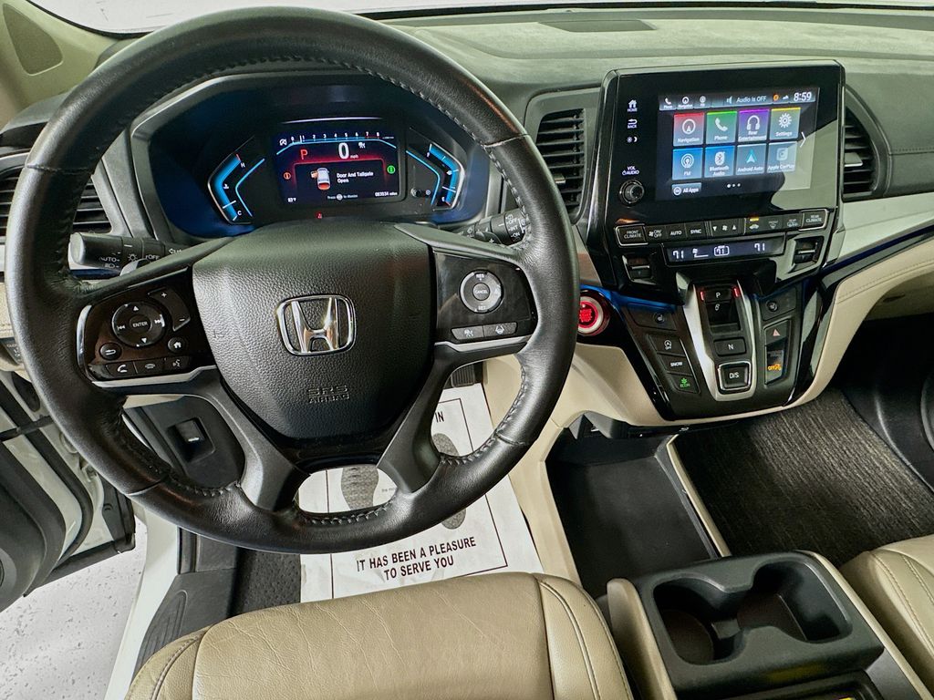 Used Car 2021 Honda Odyssey  Touring For Sale Under $30,000 In Austin, Texas