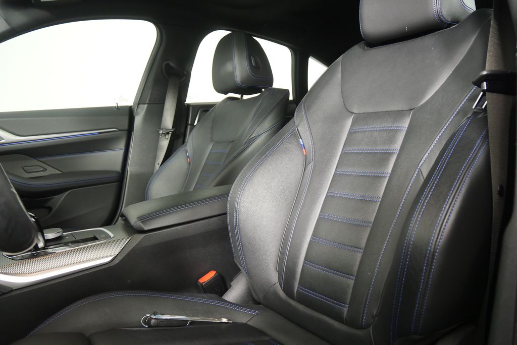 Thumbnail: 2022 BMW 4 Series - 10