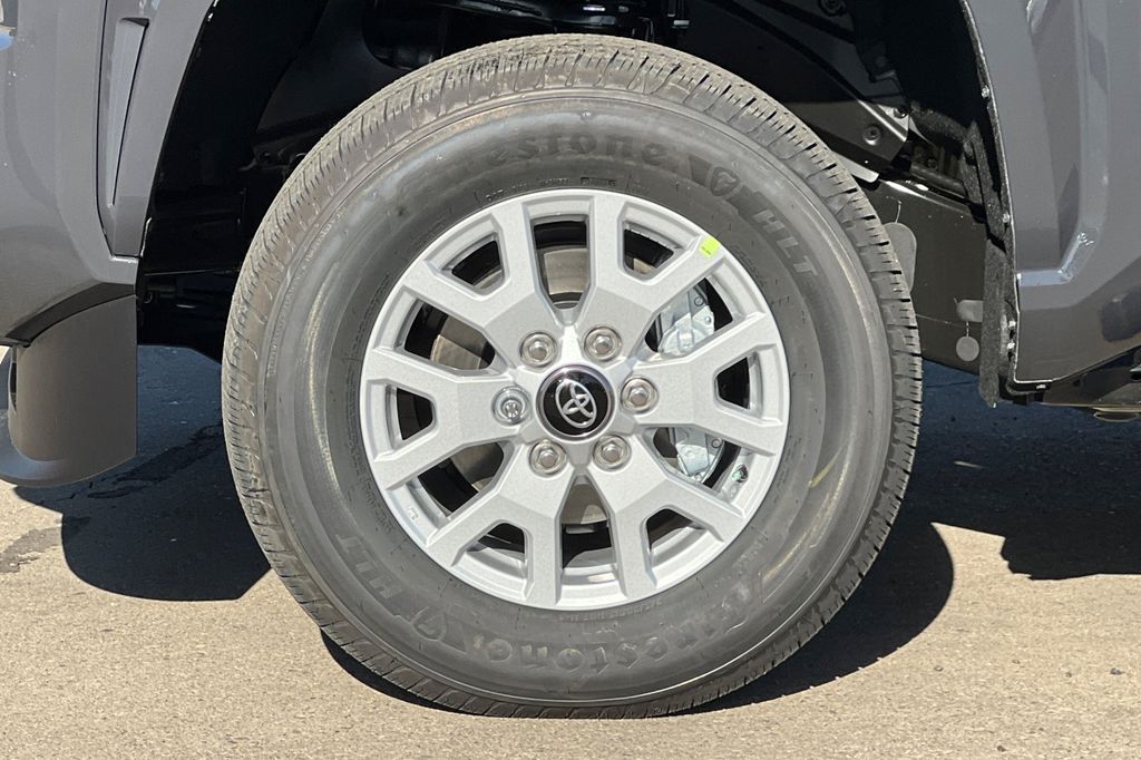 New 2026  Toyota SR5 image 24