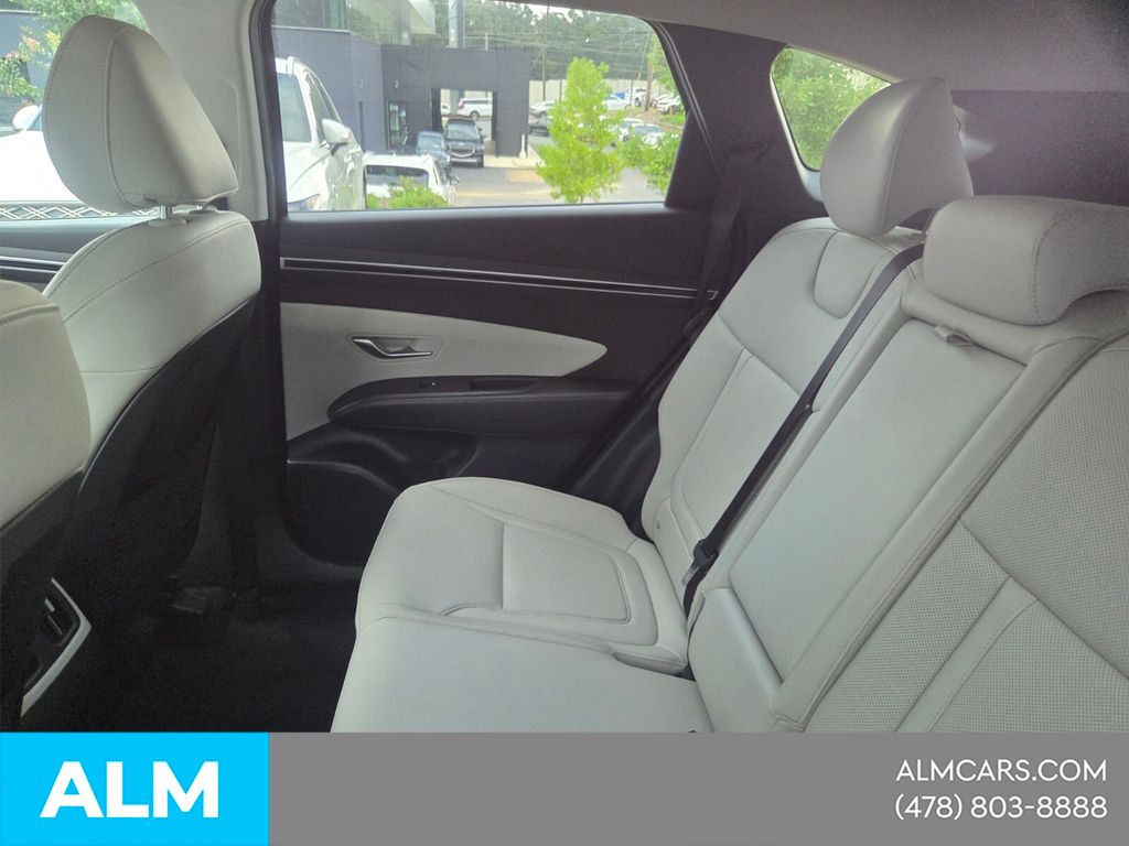 Used 2023 Gray Hyundai SEL image 7