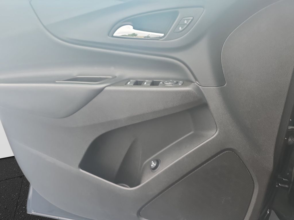 Used 2024 Chevrolet Equinox SUV