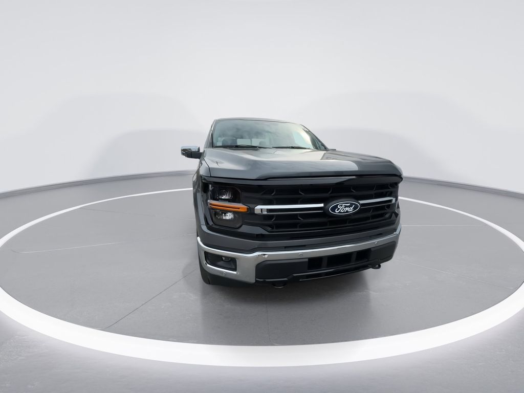 New 2026 Carbonized Gray Metallic Ford XLT image 3