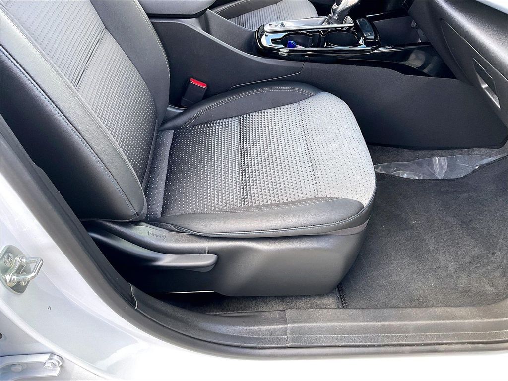 2025 Chevrolet Trax — photo 35
