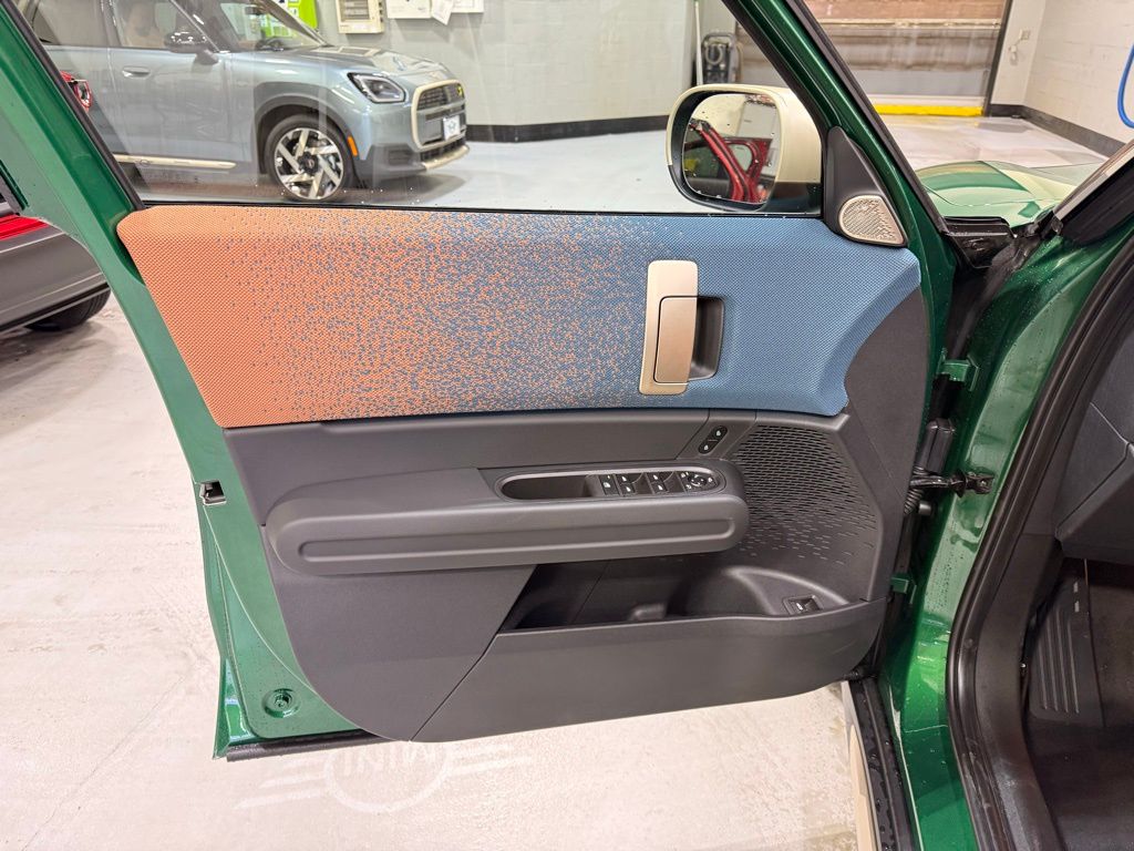 Thumbnail: 2026 MINI Cooper Countryman - 10