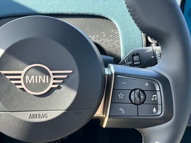 Thumbnail: 2026 MINI Cooper Countryman - 16