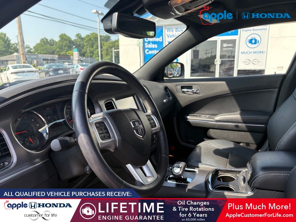 2013 Dodge Charger SXT Plus