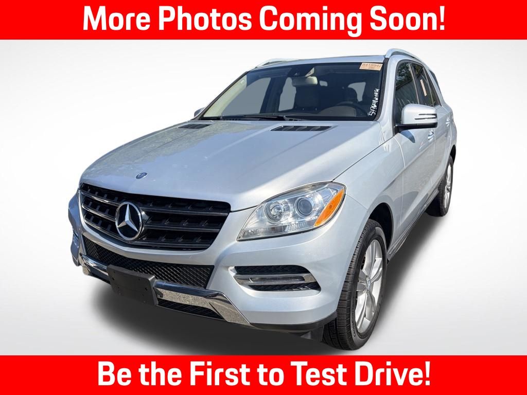 Iridium Silver Metallic 2015 Mercedes-Benz M-Class SUV / Crossover All-Wheel Drive 7-Speed Automatic