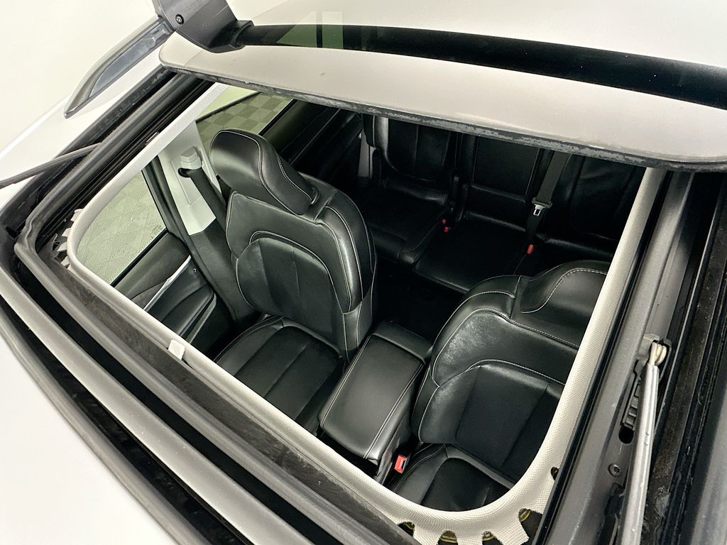 Thumbnail: 2022 Jeep Grand Cherokee L - 21