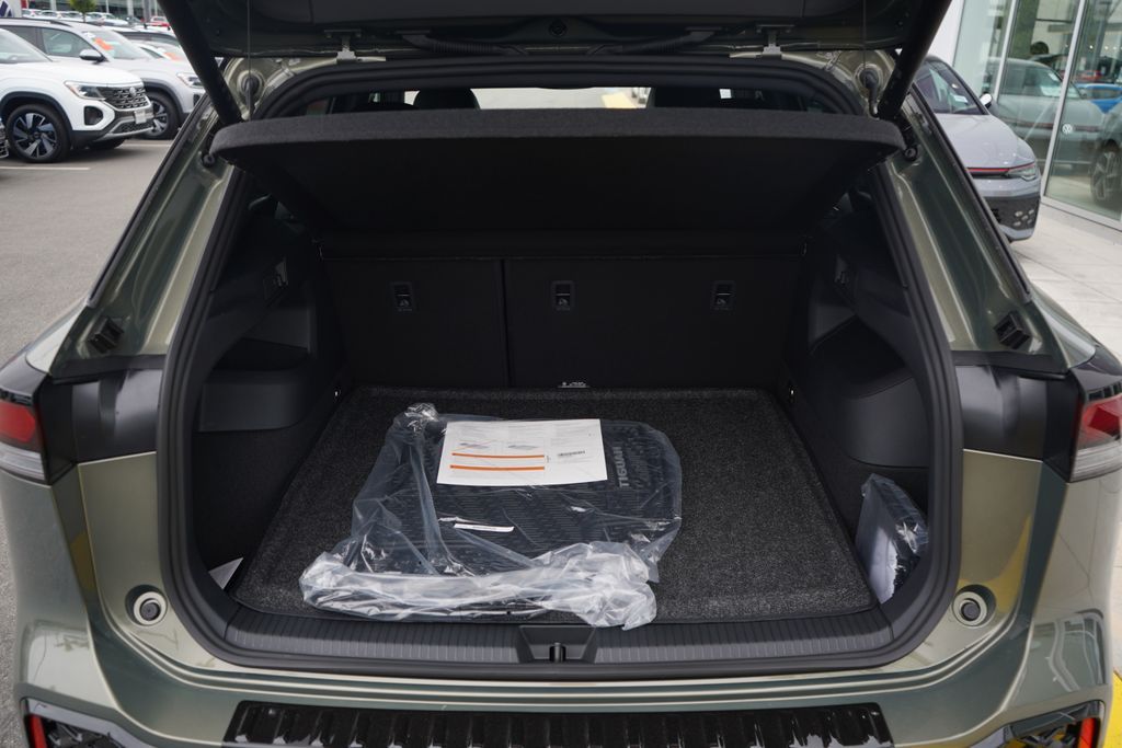 Thumbnail: 2026 Volkswagen Tiguan - 11