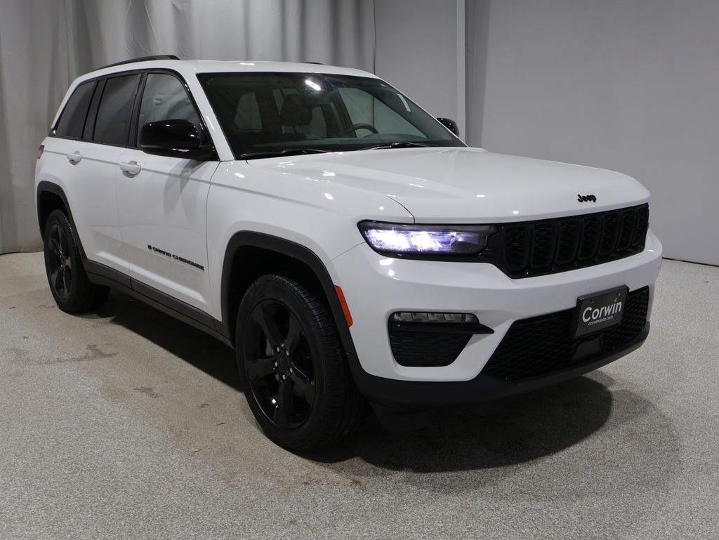 2023 Jeep Grand Cherokee Limited 4WD   
