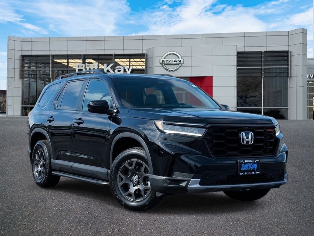 Black 2025 Honda Pilot TrailSport AWD SUV / Crossover All-Wheel Drive Automatic