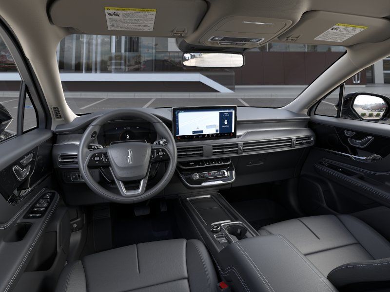 New 2025 Gray Lincoln Premiere image 9