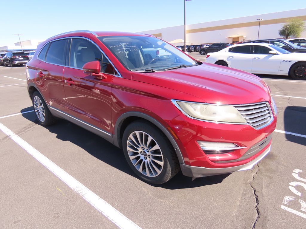 Thumbnail: 2017 Lincoln MKC - 2