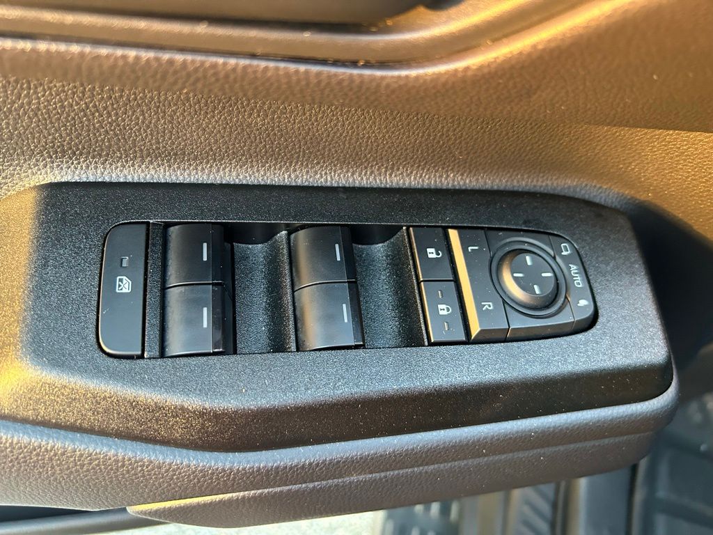 Thumbnail: 2025 Toyota Land Cruiser - 16