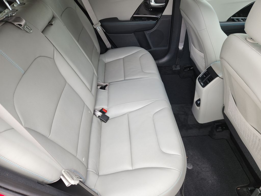 2018 Kia Niro Touring Red at Bravo Nissan