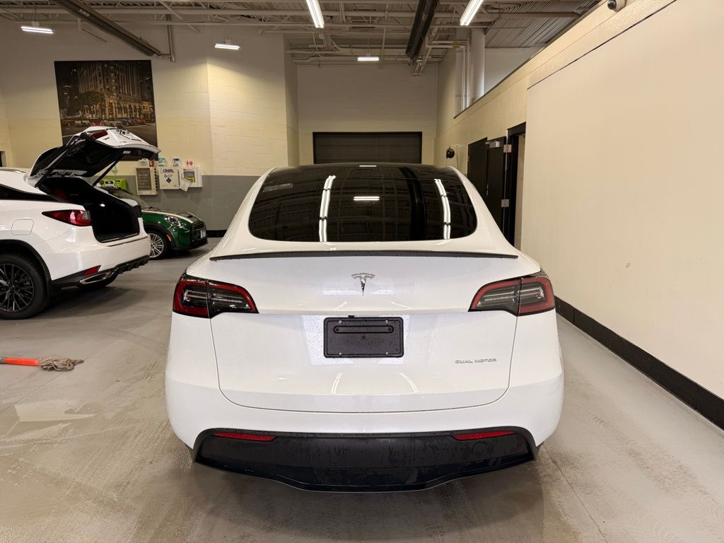 Thumbnail: 2023 Tesla Model Y - 4