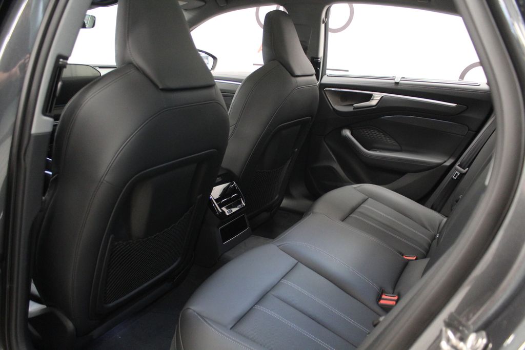 Thumbnail: 2026 Audi A6 - 28