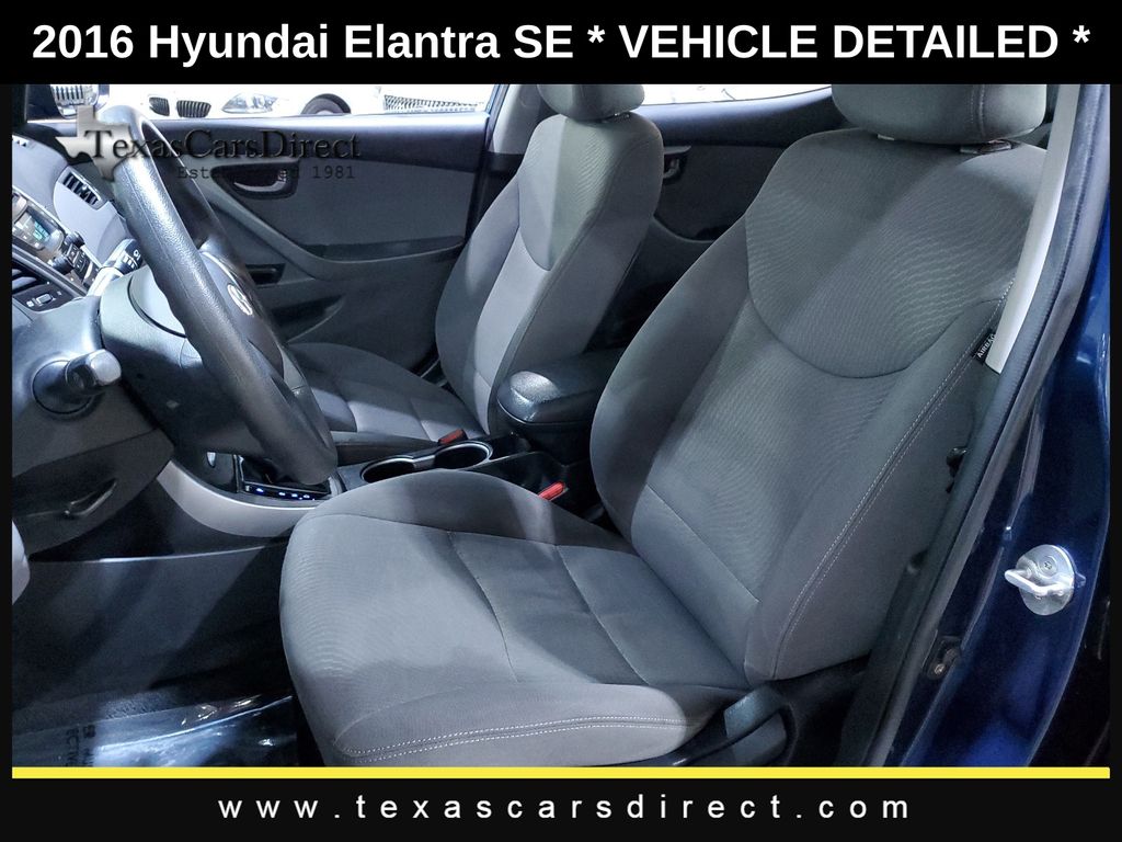 2016 Hyundai Elantra SE 6