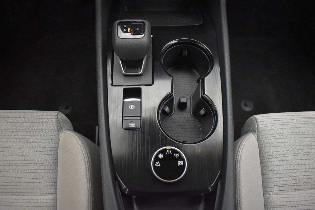 Thumbnail: 2023 Nissan Rogue - 28