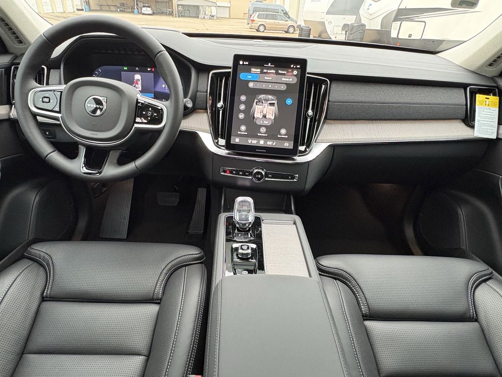 New 2026 Aurora Silver Volvo T8 Ultra image 28