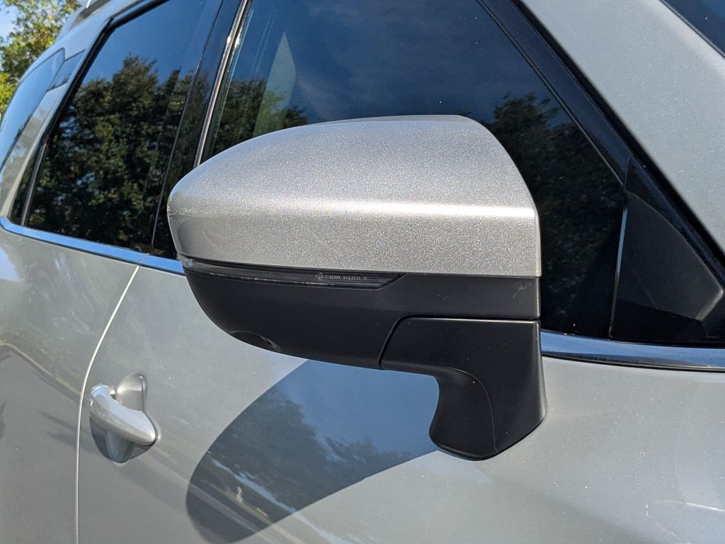 Used 2025 Nissan Pathfinder SUV