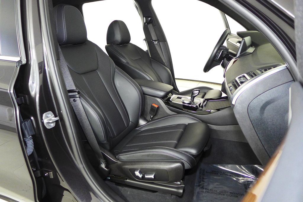 Thumbnail: 2023 BMW X3 - 19
