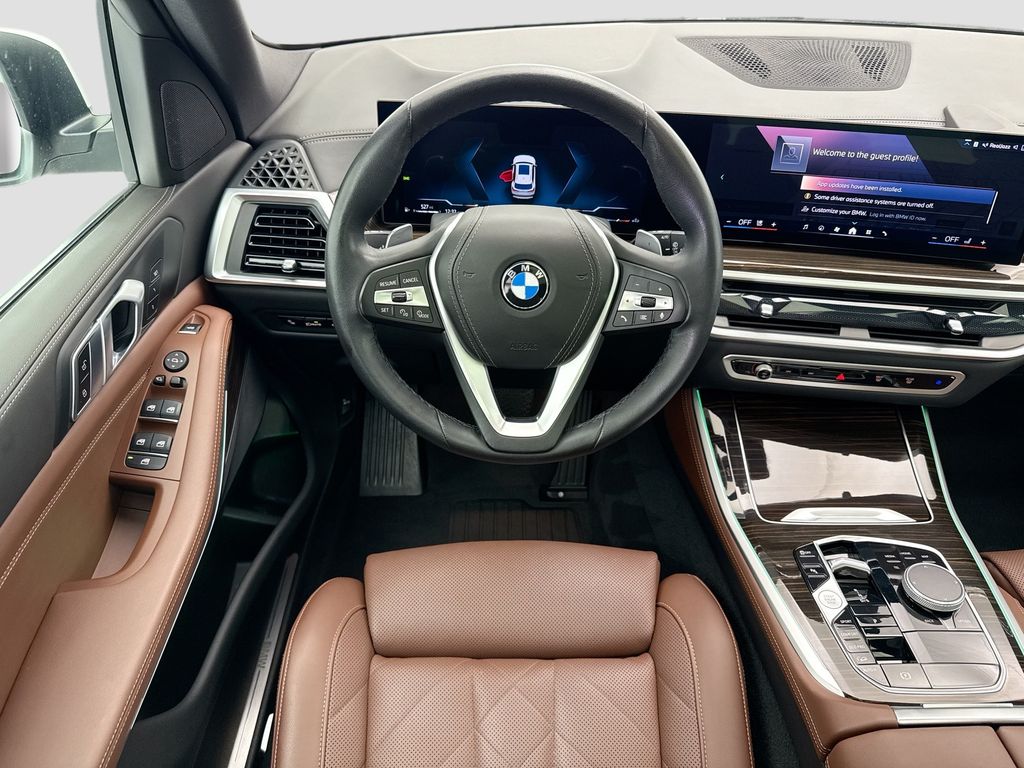 Thumbnail: 2024 BMW X5 - 10